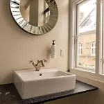 320 Sqm Townhouse By The Marble Church *
