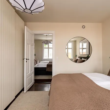 Апартаменты 320 Sqm Townhouse By The Marble Church Копенгаген