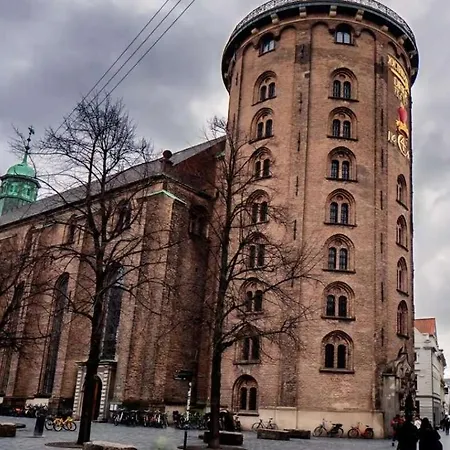 320 Sqm Townhouse By The Marble Church * Копенгаген
