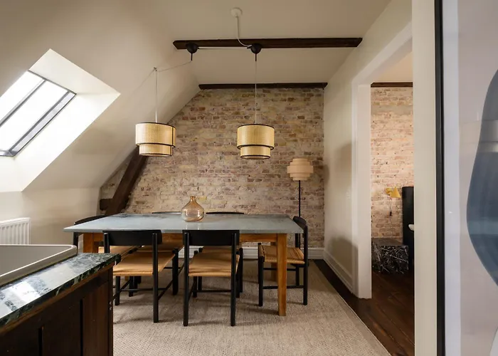 Appartamento 320 Sqm Townhouse By The Marble Church *