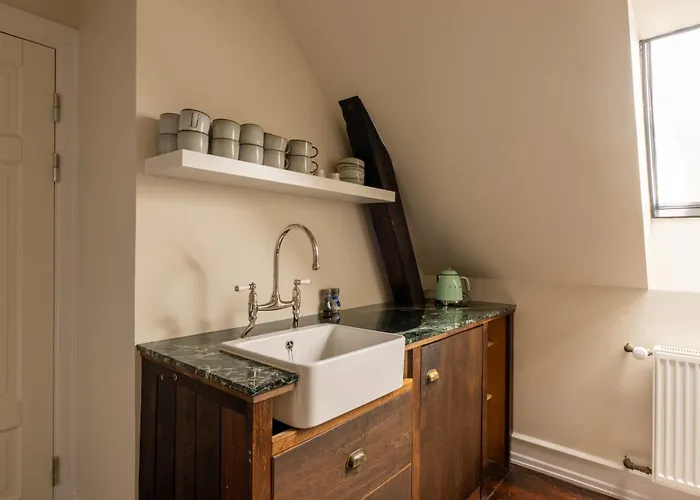 320 Sqm Townhouse By The Marble Church Appartamento *