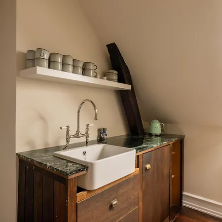 320 Sqm Townhouse By The Marble Church 公寓 *